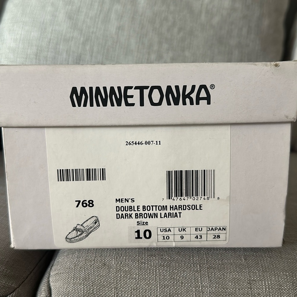 Men’s Minnetonka Moccasin - Picture 6 of 6